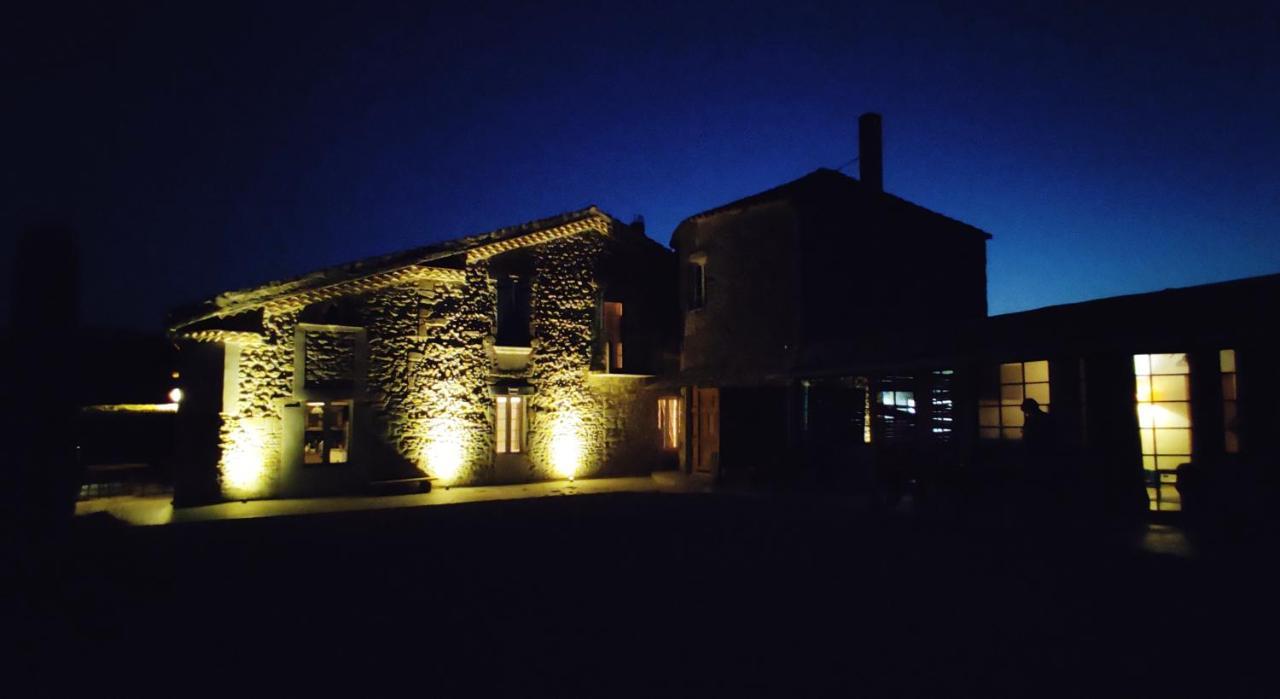 Apartament Superbe Chambre Avec Terrasse, Parking Prive, Jardin, Calme, Climatisation, 10 Mn Pont Du Gard #7 Rochefort-du-Gard Zewnętrze zdjęcie